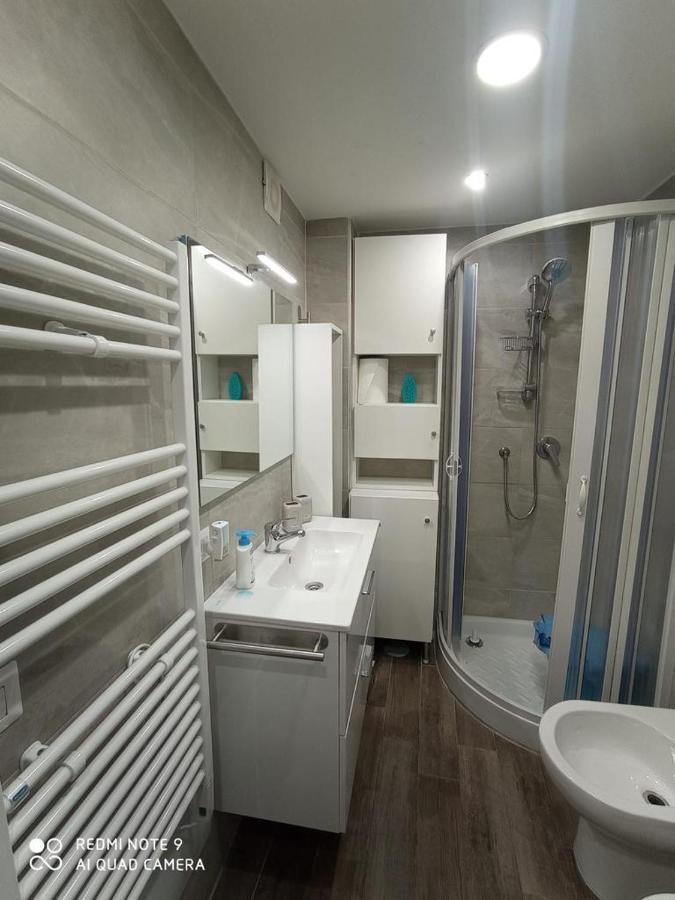 The Small House In Naples Apartman Kültér fotó