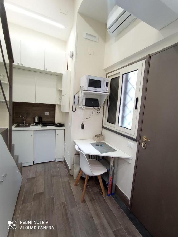The Small House In Naples Apartman Kültér fotó